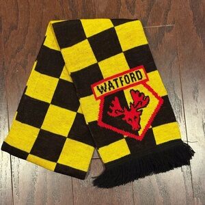 WATFORD FC YELLOW & BLACK CHECKBOARD FOOTBALL SCARF Hornets Crest 52 Inches EUC